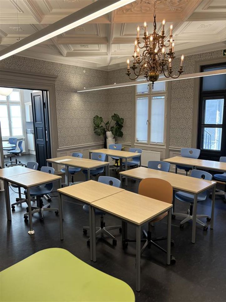 Klasserom 1 og naturfagsrommet