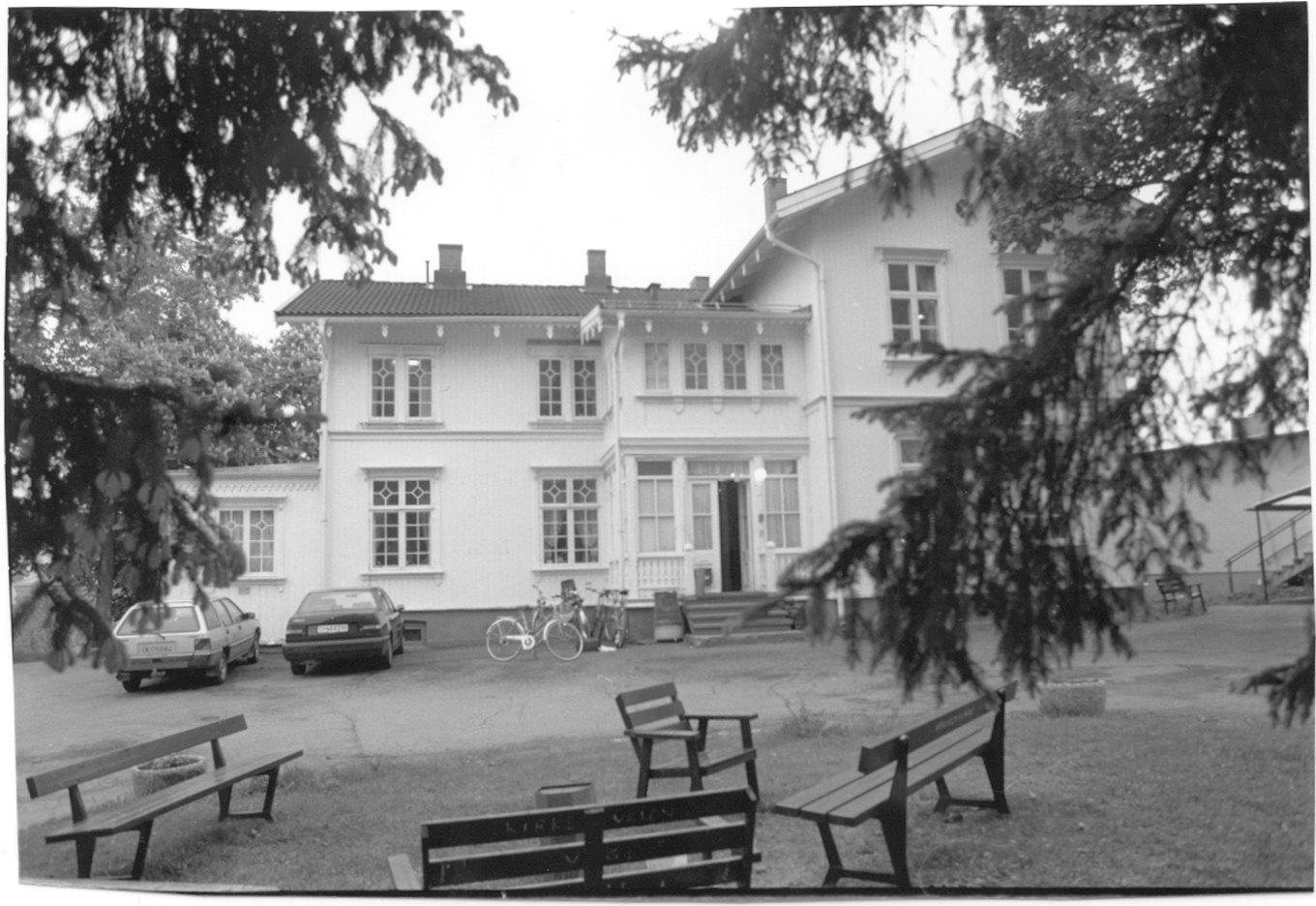 Kirkeveien videregående skole omtrent 1990